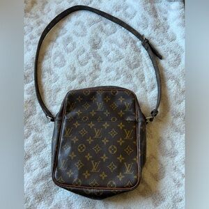 Louis Vuitton crossbody bag